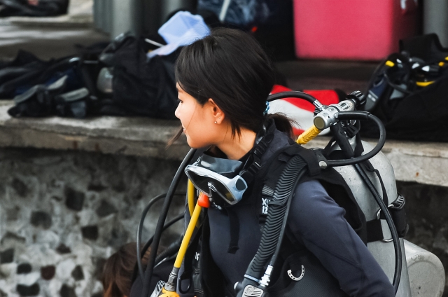 ダイビング、ウェットスーツ