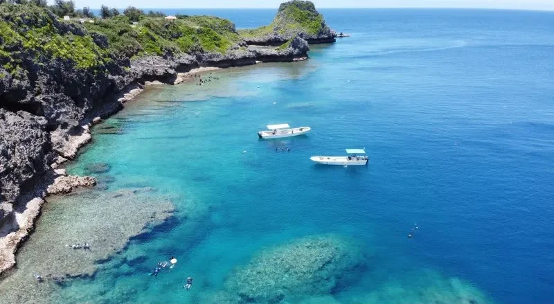 恩納村の海、ツアー