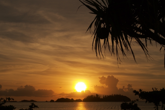 恩納村夕陽、サンセット、ビーチ