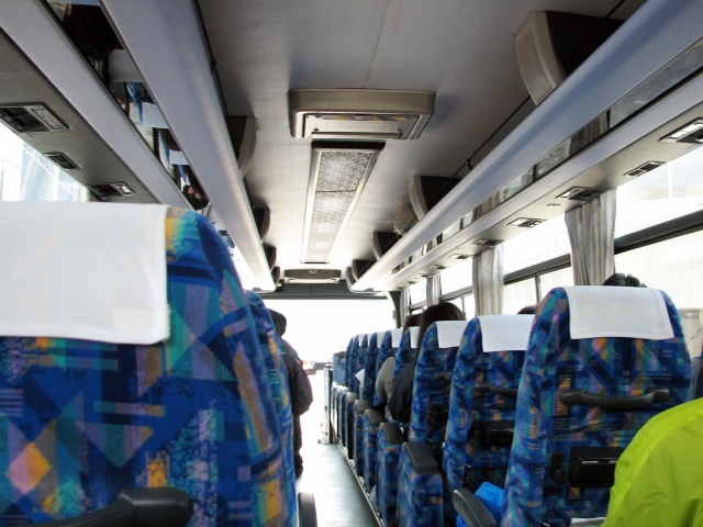 沖縄　シャトルバス