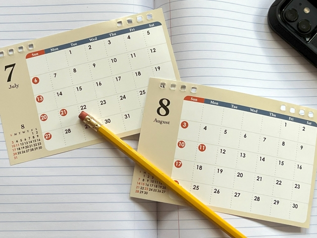 7月8月カレンダー　夏季　沖縄