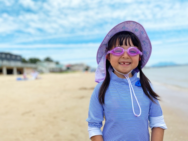 ラッシュガードと海