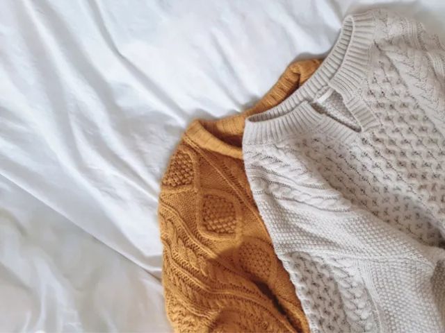 沖縄　恩納村　服装　ニット