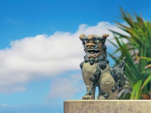 沖縄　恩納村　シーサー