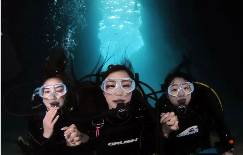 青の洞窟　ダイビング