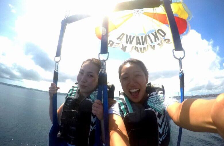 パラセーリング、恩納村